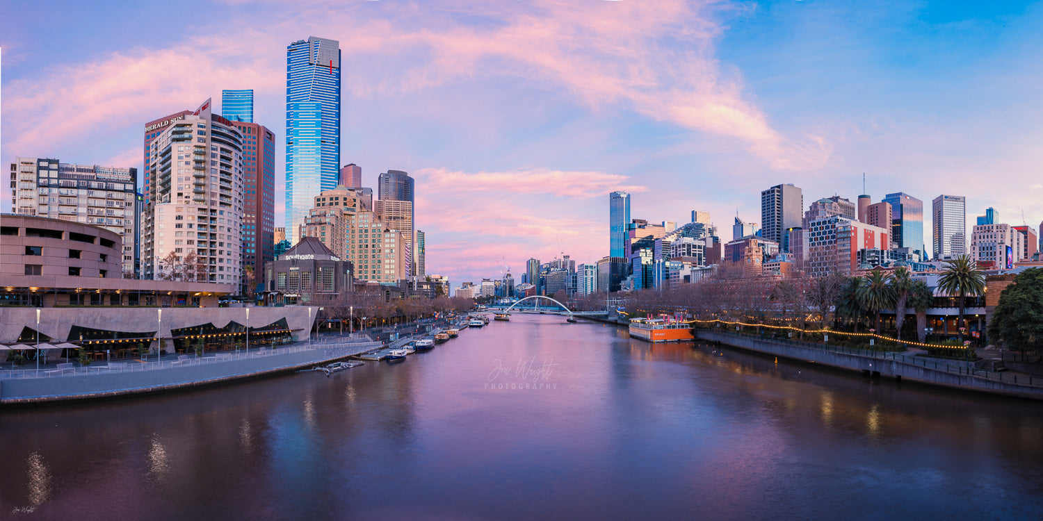 Pastel Panorama Yarra River - Melbour, Victoria